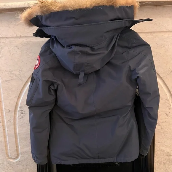 Canada Goose Men's Navy Puffer Jacket - Picture 3 of 3